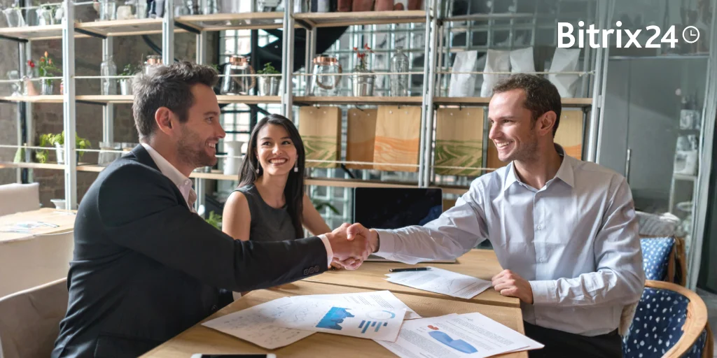 How to Sell Across Platforms with Centralized Ecommerce Operations in 7 Steps