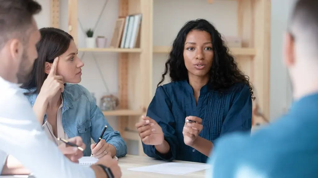 Understanding Project Team Roles & Responsibilities: A Comprehensive Guide