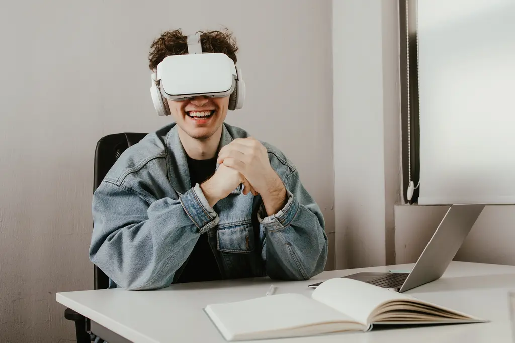 Will Virtual Reality Training Replace Traditional Onboarding