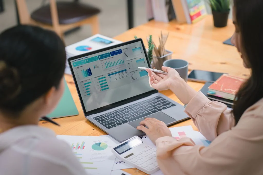 Bitrix24 vs. Pipedrive: A Battle of User-Friendly CRM Solutions